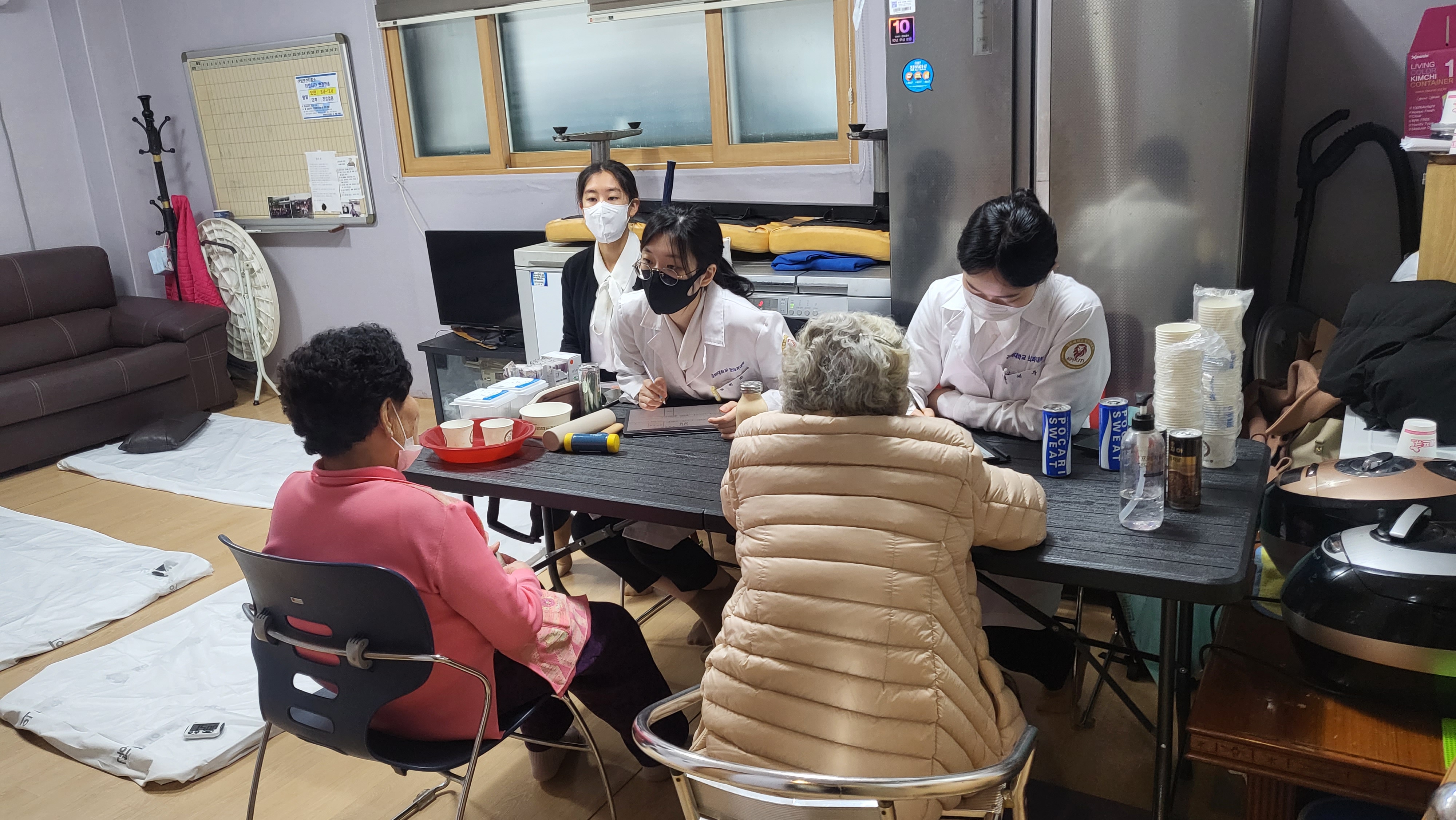찾아가는 한방무료봉사.jpg